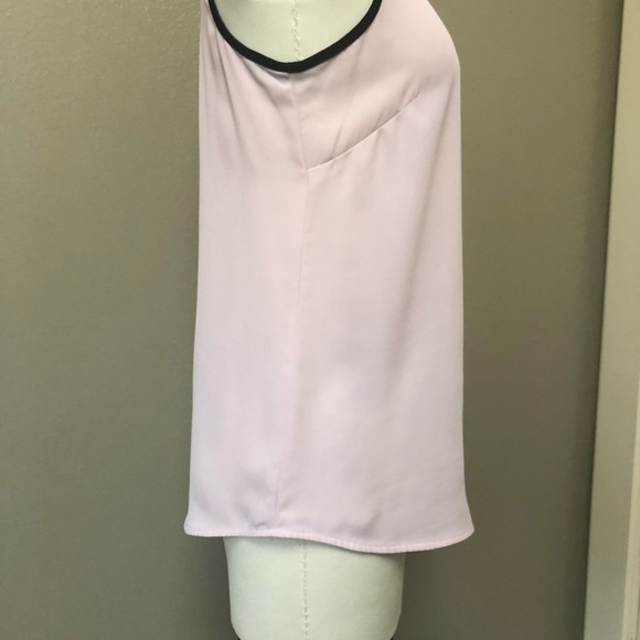 Vince Camuto blush pink with black trim top - Picture 3 of 5